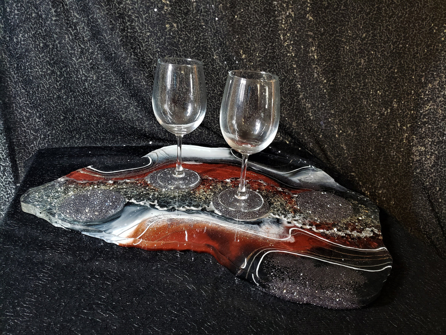 Geode resin oversized tray, charcuterie board, side table top, wall art. Housewarming gift, hostess gift, wedding gift, home decor.