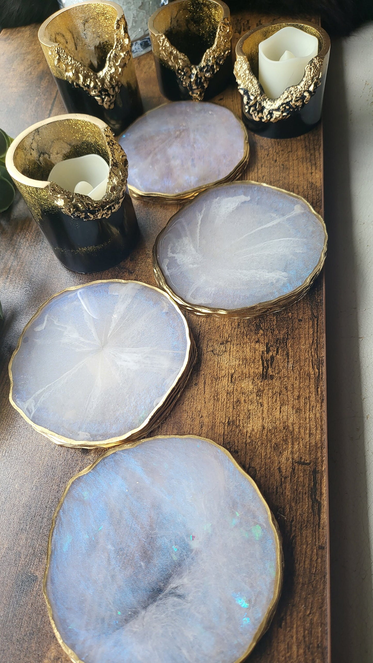 Geode opal coasters .Agate irregular shape coasters for glasses, jewelry or decorative use.Perfect housewarming, wedding favo, birthday gift