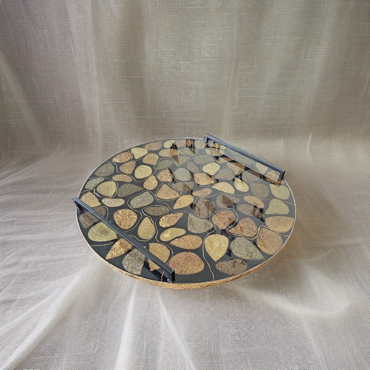 Extra large ottoman tray. Round shape 24inch serving board. Large handles for easy handling .Multi use base pebble home decor accent.