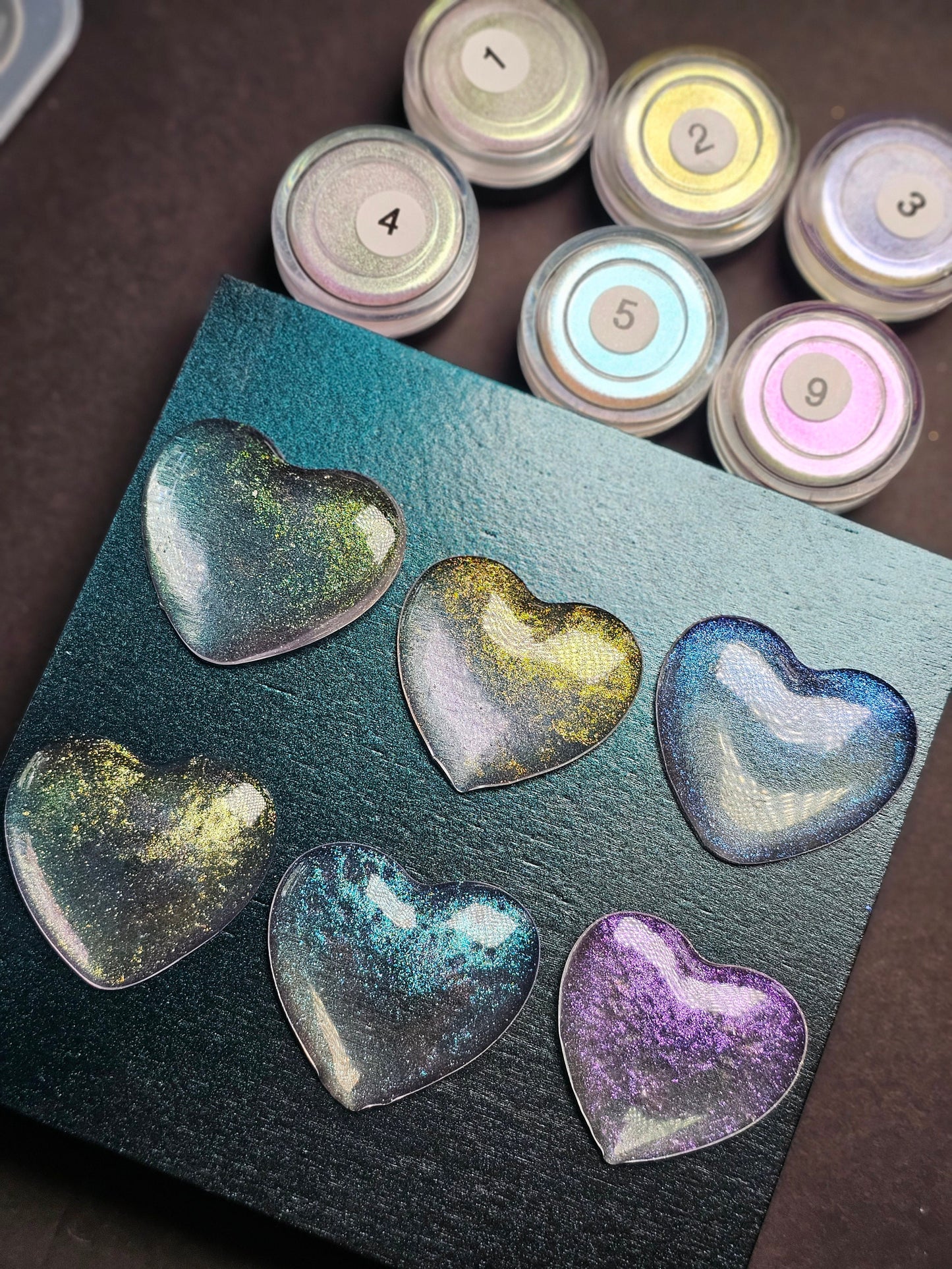 Bright Aurora powder pigment. Beautiful unicorn multicolor shimmer effect.Non sink. Arts and crafts, nail art, diy polish and art pigment